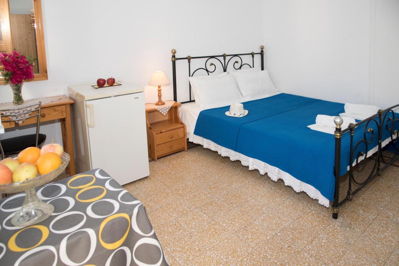 Damianos Rooms Adamantas  Exterior photo